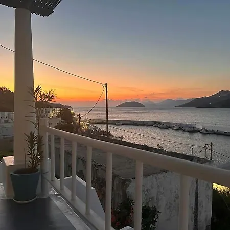 Bella Vista Apartment *